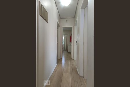 Casa de condomínio à venda com 153m², 3 quartos e 2 vagasCorredor
