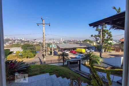 Casa de condomínio à venda com 153m², 3 quartos e 2 vagasVista Quarto 2