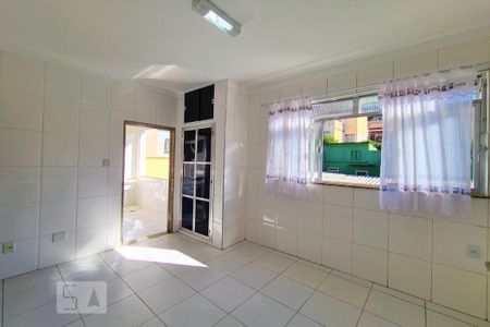 Casa à venda com 100m², 2 quartos e sem vagaCozinha