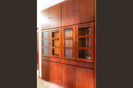 Armário do Corredor de casa para alugar com 4 quartos, 379m² em Jardim Esplanada, São José dos Campos