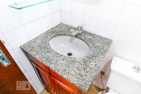Casa para alugar com 379m², 4 quartos e 3 vagasBanheiro de Serviço