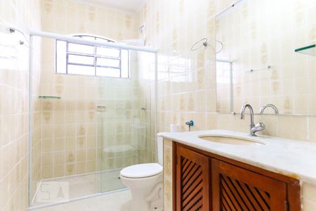 Casa para alugar com 379m², 4 quartos e 3 vagasBanheiro Social