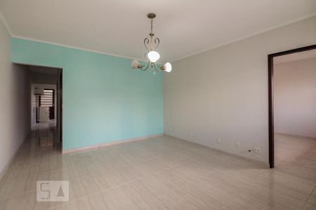 Sala  de casa de condomínio para alugar com 2 quartos, 100m² em Vila Carrao, São Paulo