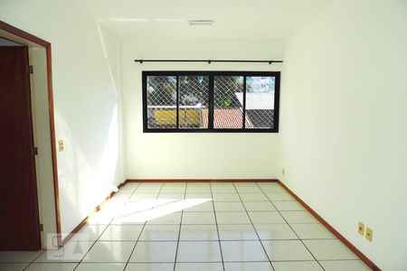 Sala de apartamento para alugar com 2 quartos, 60m² em Agronômica, Florianópolis