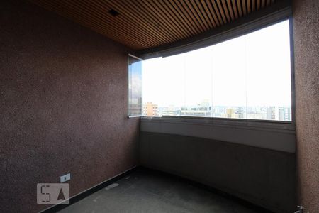 Apartamento para alugar com 275m², 4 quartos e 4 vagasVaranda suíte 2 e 3
