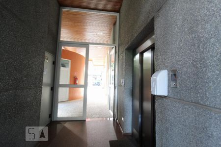Apartamento para alugar com 275m², 4 quartos e 4 vagasHall elevador serviço