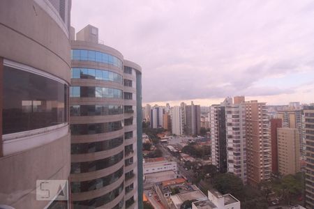 Apartamento para alugar com 275m², 4 quartos e 4 vagasVista varanda sala