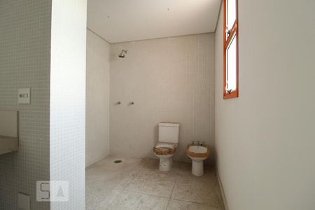 Apartamento para alugar com 275m², 4 quartos e 4 vagasBanheiro suíte 4