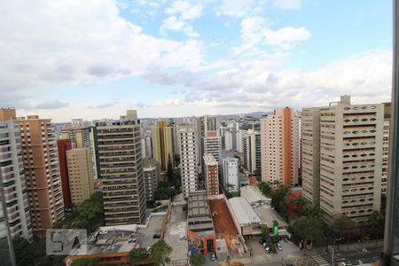 Apartamento para alugar com 275m², 4 quartos e 4 vagasVista varanda suíte 2 e 3