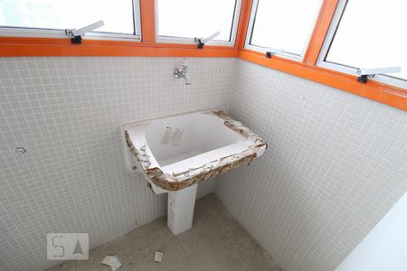 Apartamento para alugar com 275m², 4 quartos e 4 vagasÁrea de serviço