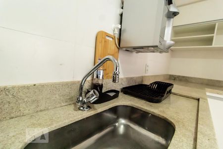 Apartamento para alugar com 46m², 1 quarto e 1 vagaCozinha - Torneira