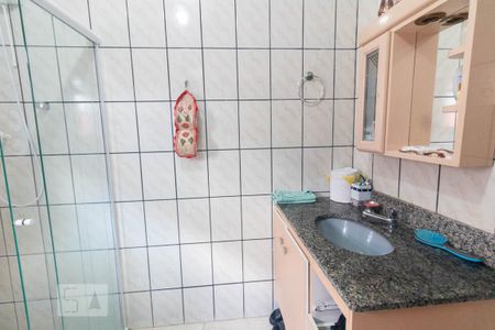Casa à venda com 125m², 3 quartos e 1 vaga Casa à venda com 125m², 3 quartos e 1 vagaBanheiro da Suíte 2