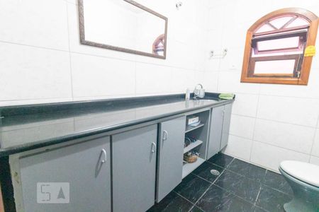 Casa à venda com 125m², 3 quartos e 1 vaga Casa à venda com 125m², 3 quartos e 1 vagaBanheiro da Suíte 2
