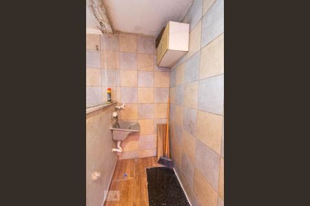 Casa à venda com 125m², 3 quartos e 1 vaga Casa à venda com 125m², 3 quartos e 1 vagaEdícula