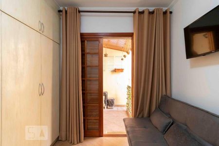 Casa à venda com 225m², 3 quartos e 2 vagasQuarto 3