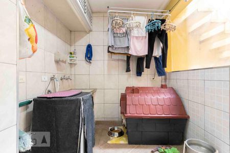 Casa à venda com 225m², 3 quartos e 2 vagasÁrea de Serviço