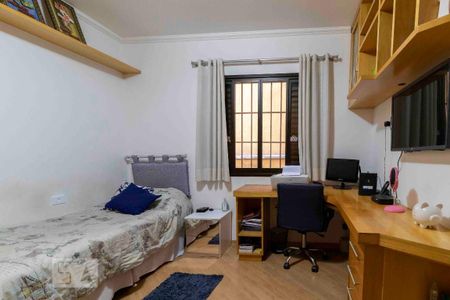 Casa à venda com 225m², 3 quartos e 2 vagasQuarto 2