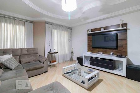 Casa à venda com 225m², 3 quartos e 2 vagasSala