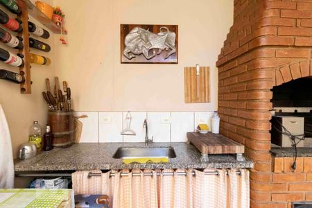 Casa à venda com 225m², 3 quartos e 2 vagasÁrea Externa - Churrasqueira