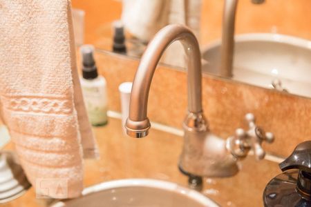 Casa à venda com 260m², 3 quartos e 3 vagasLavabo