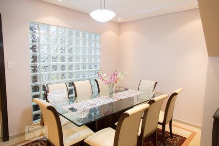 Casa à venda com 260m², 3 quartos e 3 vagasSala 1