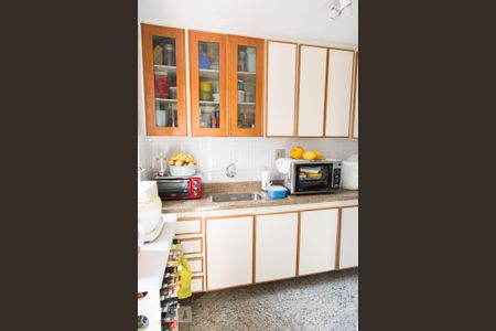 Casa à venda com 260m², 3 quartos e 3 vagasCozinha