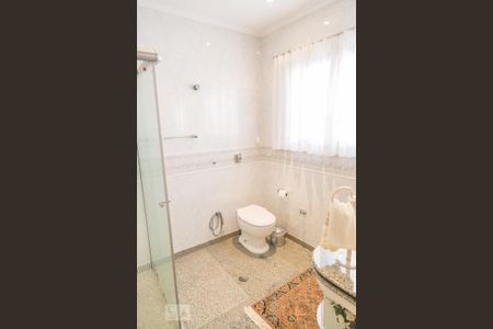 Casa à venda com 260m², 3 quartos e 3 vagasBanheiro do Quarto 3