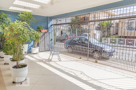 Casa à venda com 260m², 3 quartos e 3 vagasGaragem