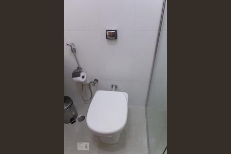 Casa à venda com 420m², 5 quartos e 3 vagasBanheiro Social