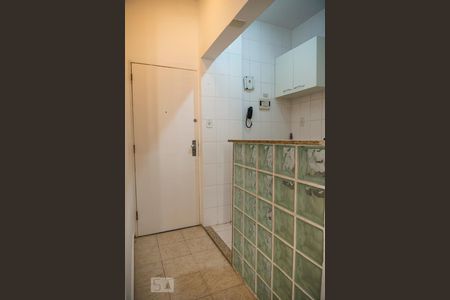 Hall de Entrada de apartamento para alugar com 1 quarto, 40m² em Copacabana, Rio de Janeiro