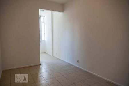 Sala de apartamento para alugar com 1 quarto, 40m² em Copacabana, Rio de Janeiro