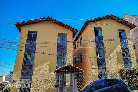 Apartamento para alugar com 85m², 3 quartos e 1 vaga Apartamento para alugar com 85m², 3 quartos e 1 vagaFachada