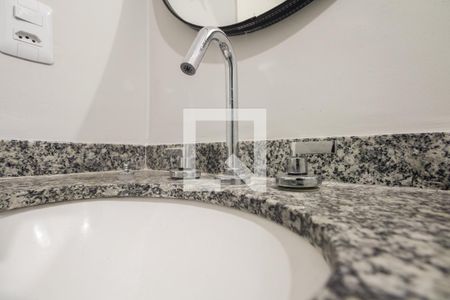 Apartamento à venda com 138m², 3 quartos e 1 vaga Apartamento à venda com 138m², 3 quartos e 1 vagaBanheiro Social