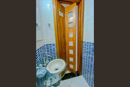 Lavabo de casa para alugar com 2 quartos, 160m² em Vila Invernada, São Paulo