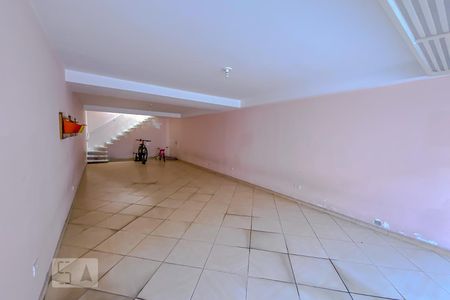 Casa para alugar com 160m², 2 quartos e 4 vagasGaragem