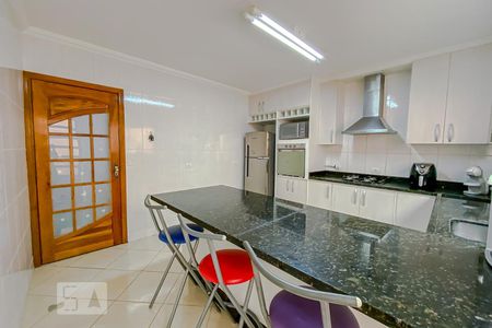 Casa para alugar com 160m², 2 quartos e 4 vagasCozinha