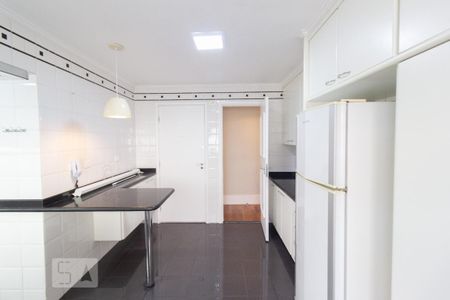 Cozinha de apartamento para alugar com 2 quartos, 115m² em Jardim Paulista, São Paulo