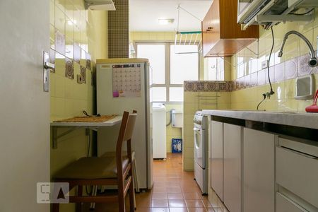 Apartamento à venda com 57m², 1 quarto e 1 vagaCozinha