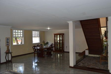 Sala de casa à venda com 6 quartos, 507m² em São Francisco, Niterói