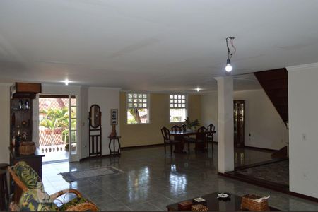 Sala de casa à venda com 6 quartos, 507m² em São Francisco, Niterói