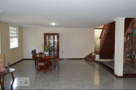 Sala de casa à venda com 6 quartos, 507m² em São Francisco, Niterói