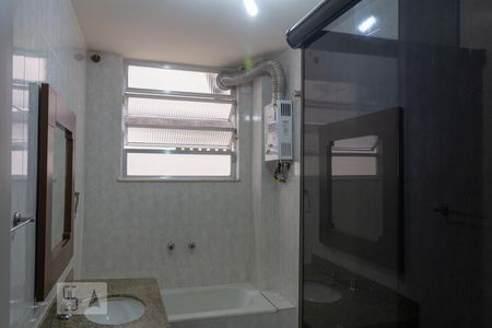 Apartamento para alugar com 65m², 2 quartos e 1 vagaBanheiro Social