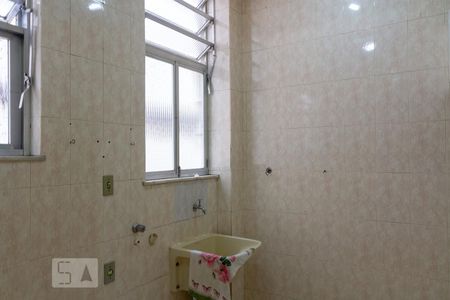 Apartamento para alugar com 65m², 2 quartos e 1 vagaCozinha e Área de Serviço