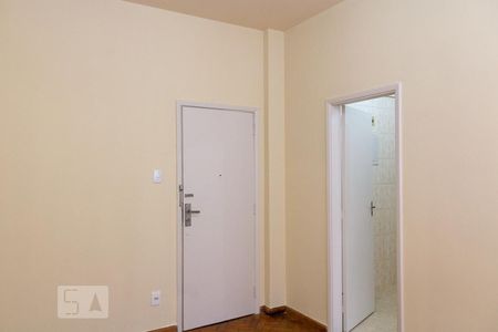 Sala de apartamento para alugar com 2 quartos, 65m² em Tijuca, Rio de Janeiro