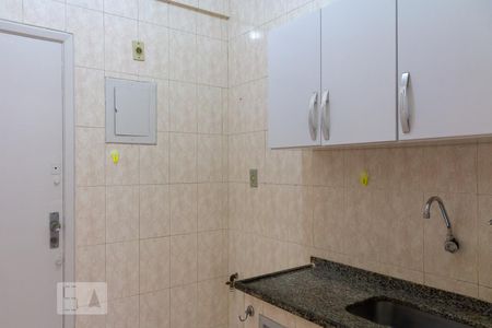 Apartamento para alugar com 65m², 2 quartos e 1 vagaCozinha e Área de Serviço