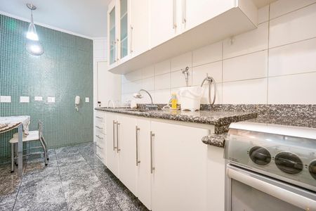 Apartamento à venda com 125m², 3 quartos e 3 vagasCozinha