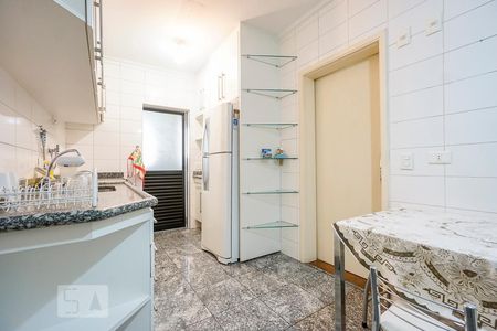 Apartamento à venda com 125m², 3 quartos e 3 vagasCozinha