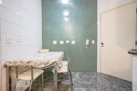 Apartamento à venda com 125m², 3 quartos e 3 vagasCozinha