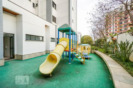 Apartamento à venda com 125m², 3 quartos e 3 vagasPlayground
