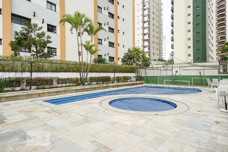 Apartamento à venda com 125m², 3 quartos e 3 vagasPiscina